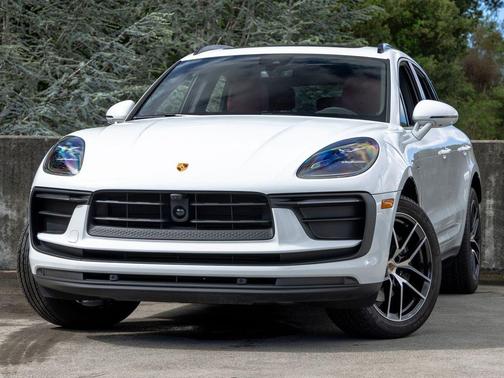 White 2025 Porsche Macan Macan