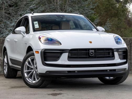 2026 Porsche Macan 