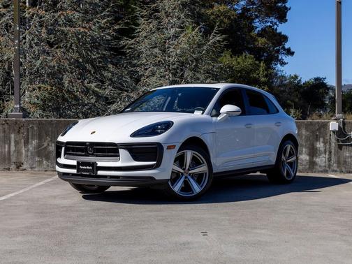 2025 Porsche Macan