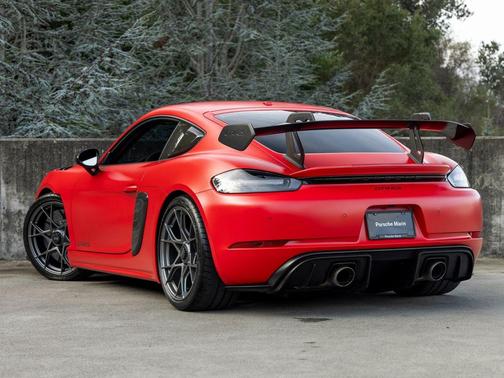2023 Porsche 718 Cayman GT4 RS