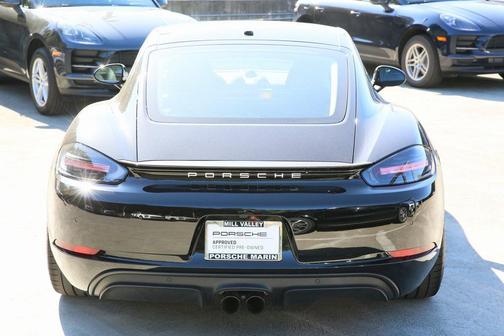 2018 Porsche 718 Cayman GTS