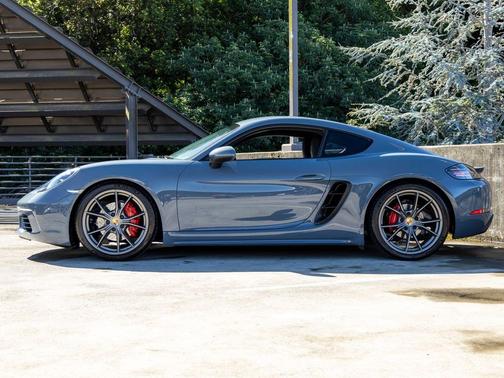 Graphite Blue Metallic 2017 Porsche 718 Cayman S