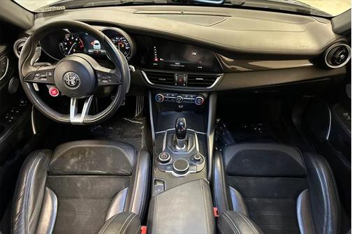 2018 Alfa Romeo Giulia Quadrifoglio