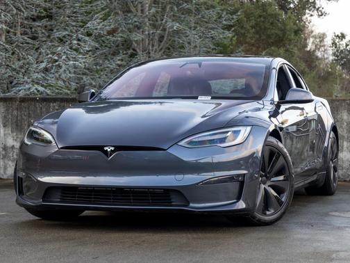 2021 Tesla Model S Long Range