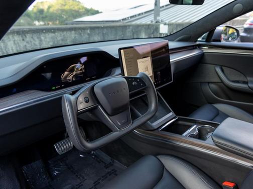 2021 Tesla Model S Long Range