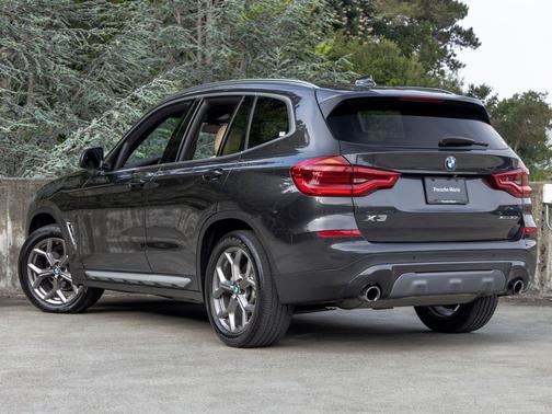 Dark Graphite Metallic 2021 BMW X3 xDrive30i