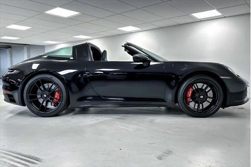 2023 Porsche 911 Targa 4 GTS
