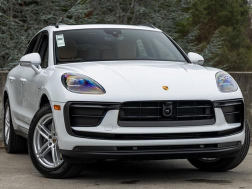 2026 Porsche Macan T