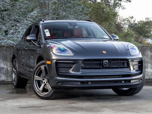 2026 Porsche Macan 