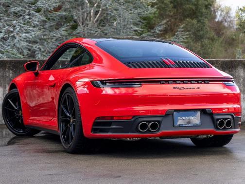 2020 Porsche 911 Carrera S