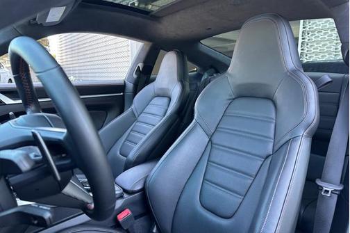 2021 Porsche 911 Turbo S