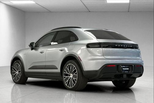 2025 Porsche Macan Electric