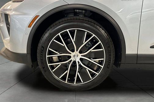 2025 Porsche Macan Electric