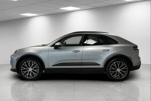 2025 Porsche Macan Electric