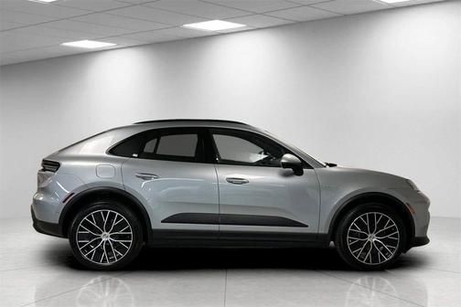 2025 Porsche Macan Electric