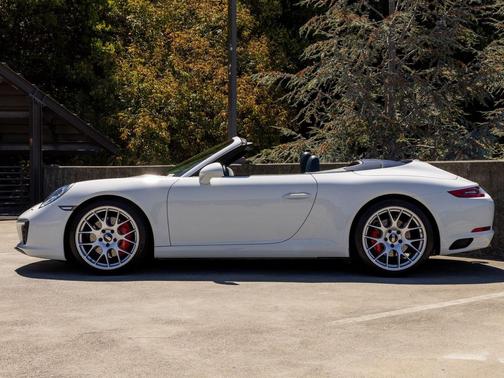 2017 Porsche 911 Carrera S