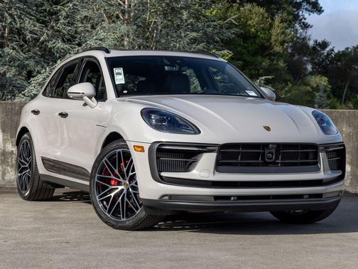 Chalk 2026 Porsche Macan Macan