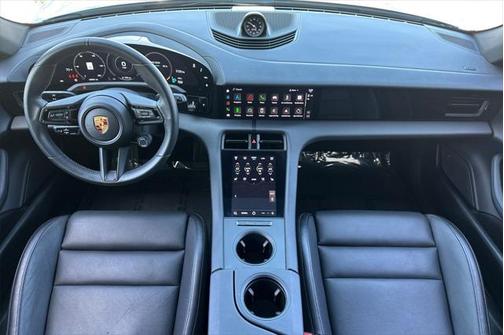 2022 Porsche Taycan Cross Turismo 4