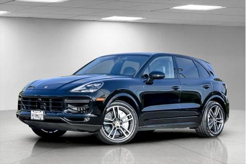 2023 Porsche Cayenne Turbo