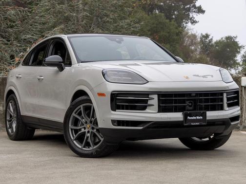 2024 Porsche Cayenne 