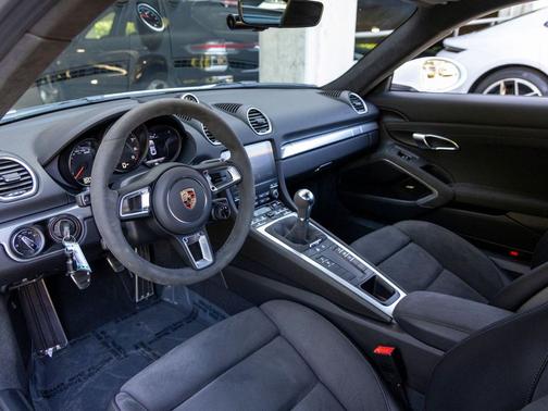 White 2025 Porsche 718 Cayman GTS 4.0