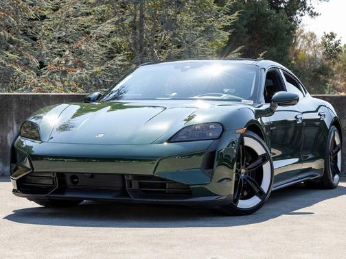 2025 Porsche Taycan Turbo S
