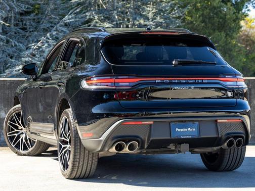 2025 Porsche Macan S