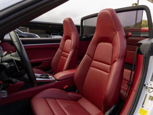 2021 Porsche 911 Carrera S