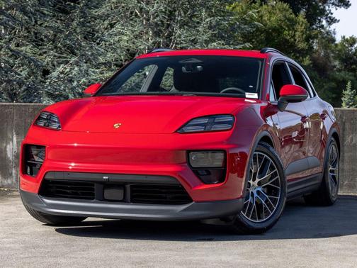 Carmine Red 2026 Porsche Macan Macan Electric 4