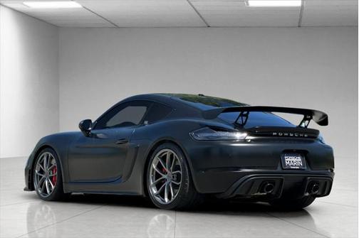 2023 Porsche 718 Cayman GT4