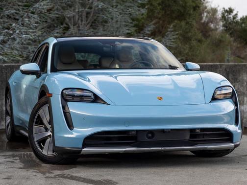 2024 Porsche Taycan 4