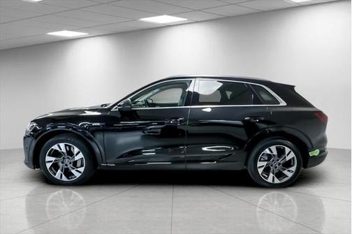 2023 Audi e-tron Premium Plus quattro