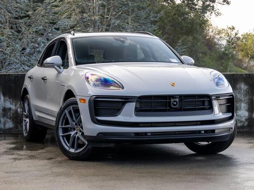 2026 Porsche Macan 