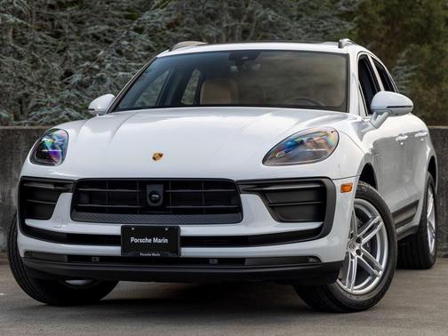 2025 Porsche Macan T