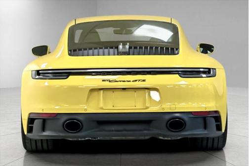 2023 Porsche 911 Carrera GTS