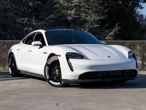 2024 Porsche Taycan Turbo S