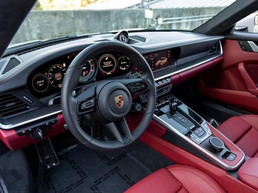 2024 Porsche 911 Turbo S