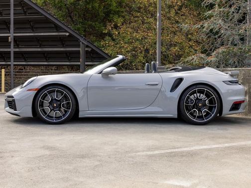 2025 Porsche 911 Turbo S