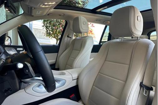 2022 Mercedes-Benz GLS 450 4MATIC