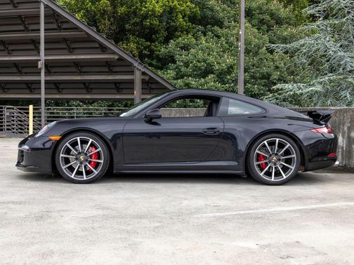 Basalt Black Metallic 2014 Porsche 911 Carrera 4S