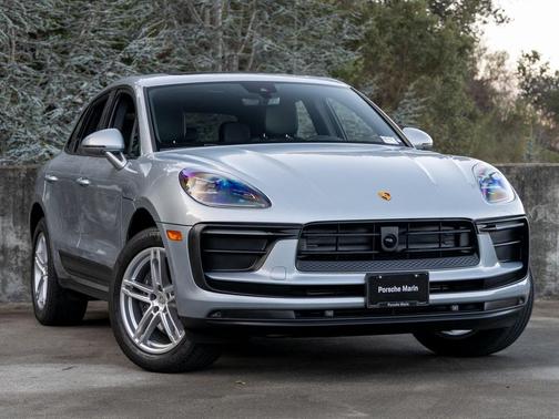 2025 Porsche Macan T