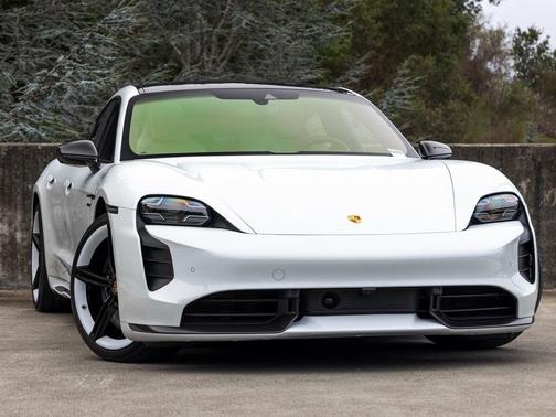 2020 Porsche Taycan Turbo S