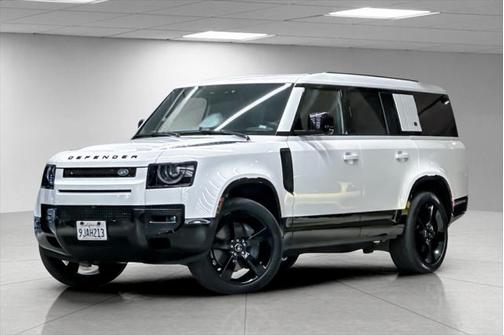 2024 Land Rover Defender 130 P400 X-Dynamic SE