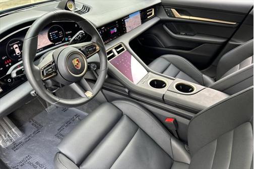 2023 Porsche Taycan Cross Turismo 4S
