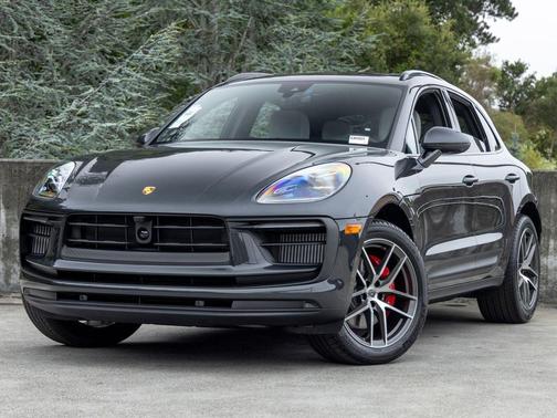 Volcano Grey Metallic 2026 Porsche Macan Macan