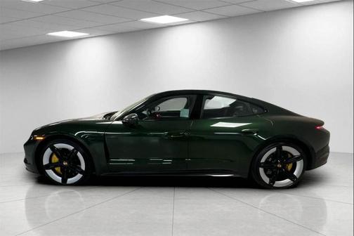 2025 Porsche Taycan GTS