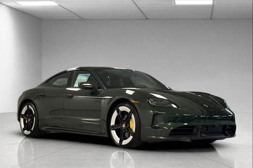 2025 Porsche Taycan GTS