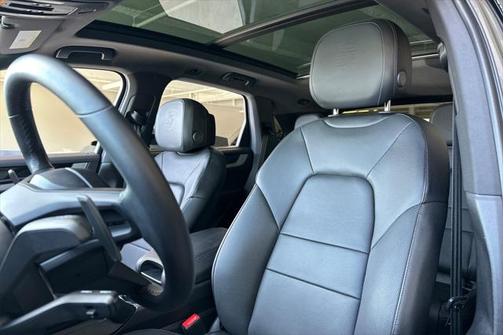 2024 Porsche Cayenne Base (Tiptronic)