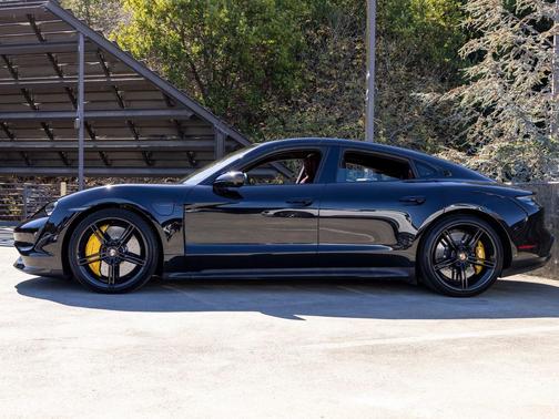 2021 Porsche Taycan Turbo S