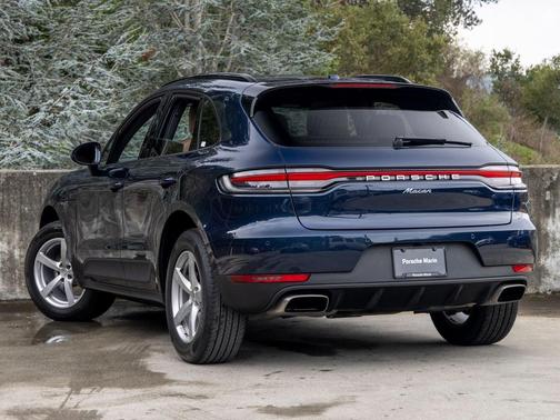 2020 Porsche Macan 
